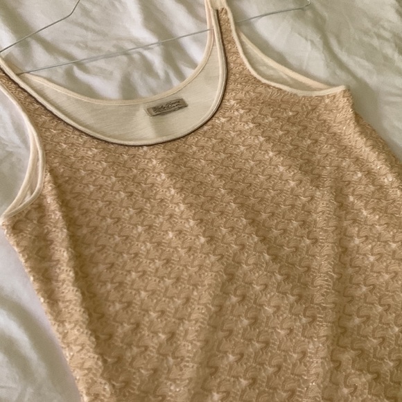 Lucky Brand two-layer tank. Golden lace top layer. Size S/M. - Picture 1 of 7